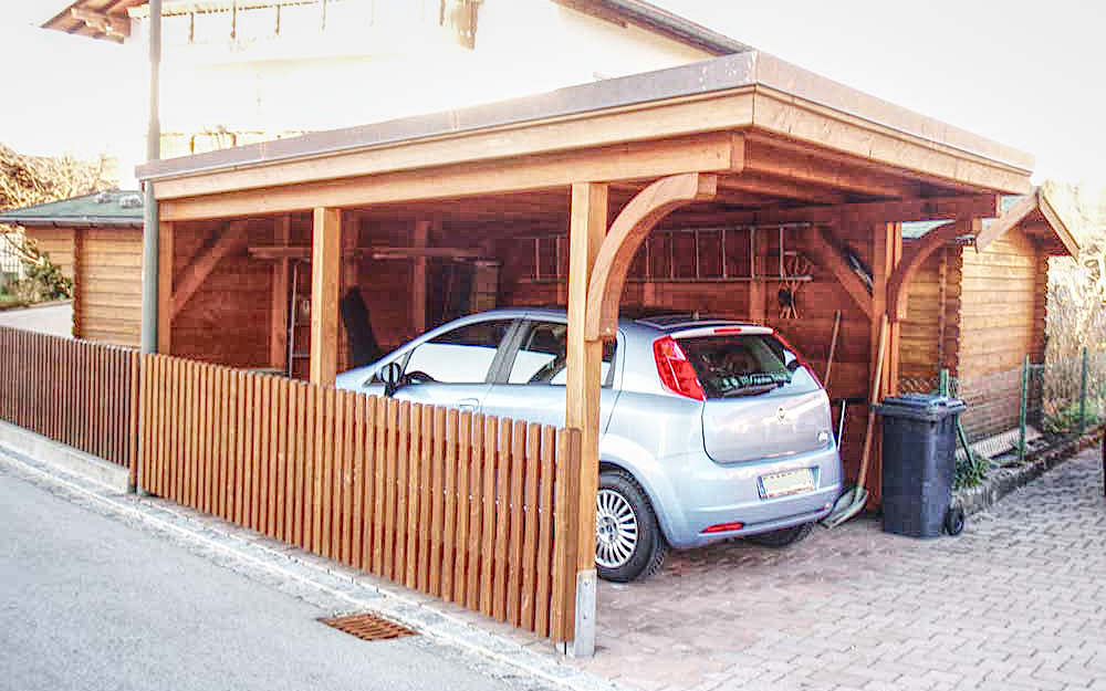 Carport dunkles Holz